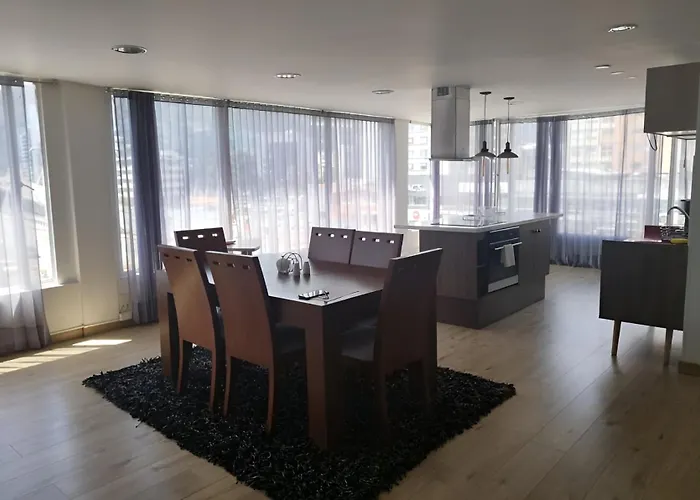 Amplio Apartamento Con Servicios Incluidos